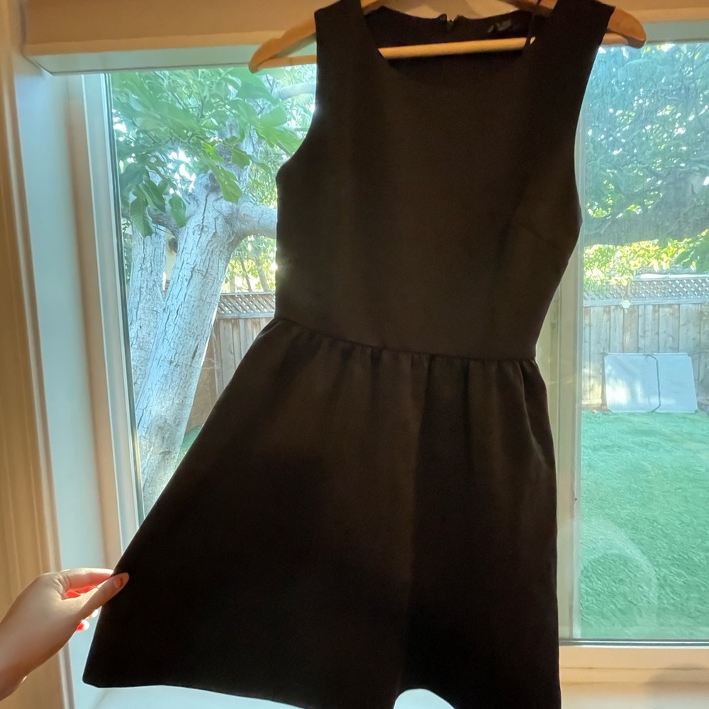 Forever 21 Classic Black Dress